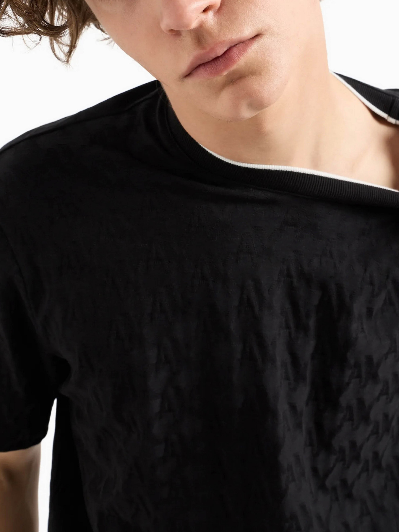 Футболка Armani Exchange модель 6DZTLB-ZJ2ZZ-1200 Фото