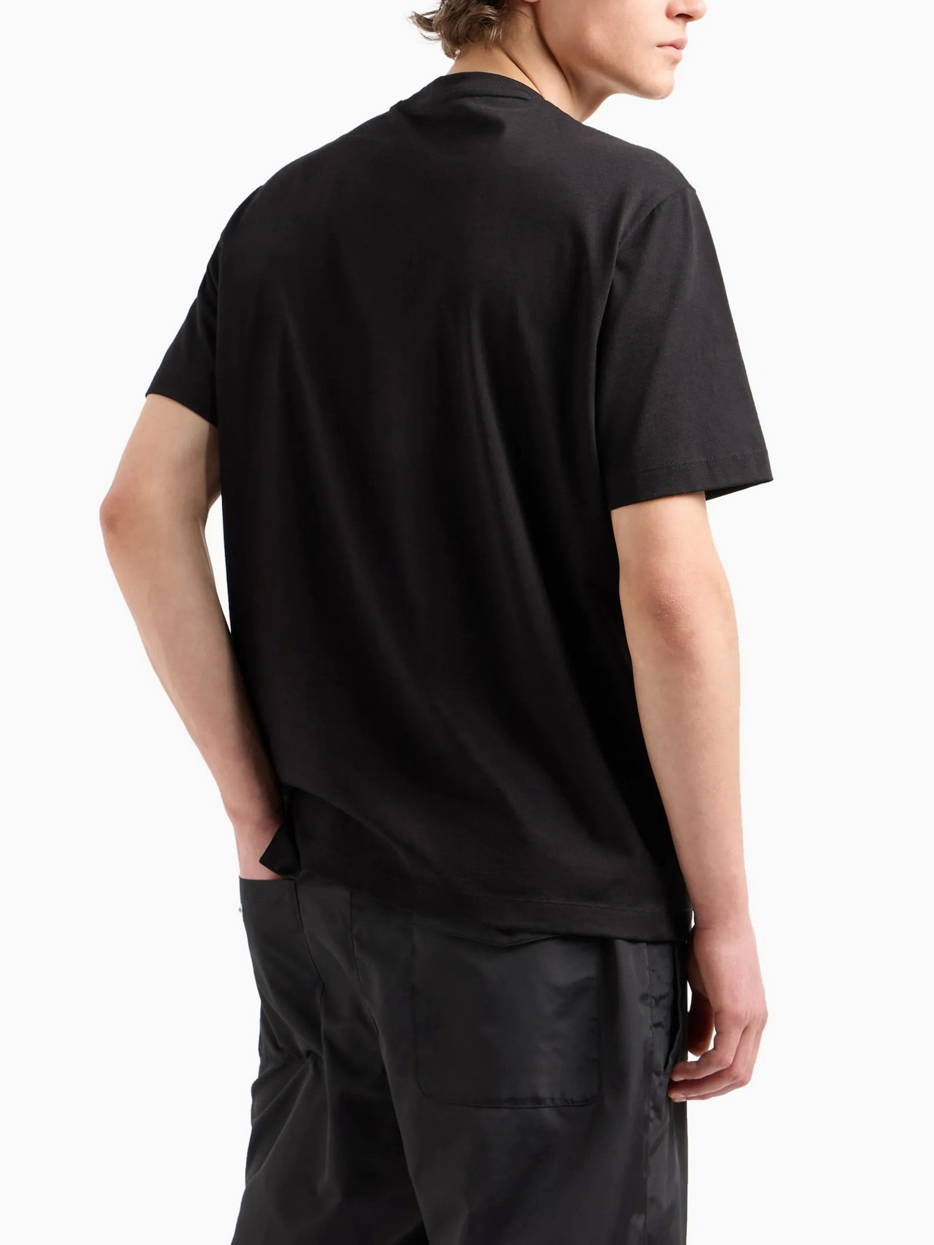 Футболка Armani Exchange модель 6DZTLR-ZJLFZ-1200 Фото