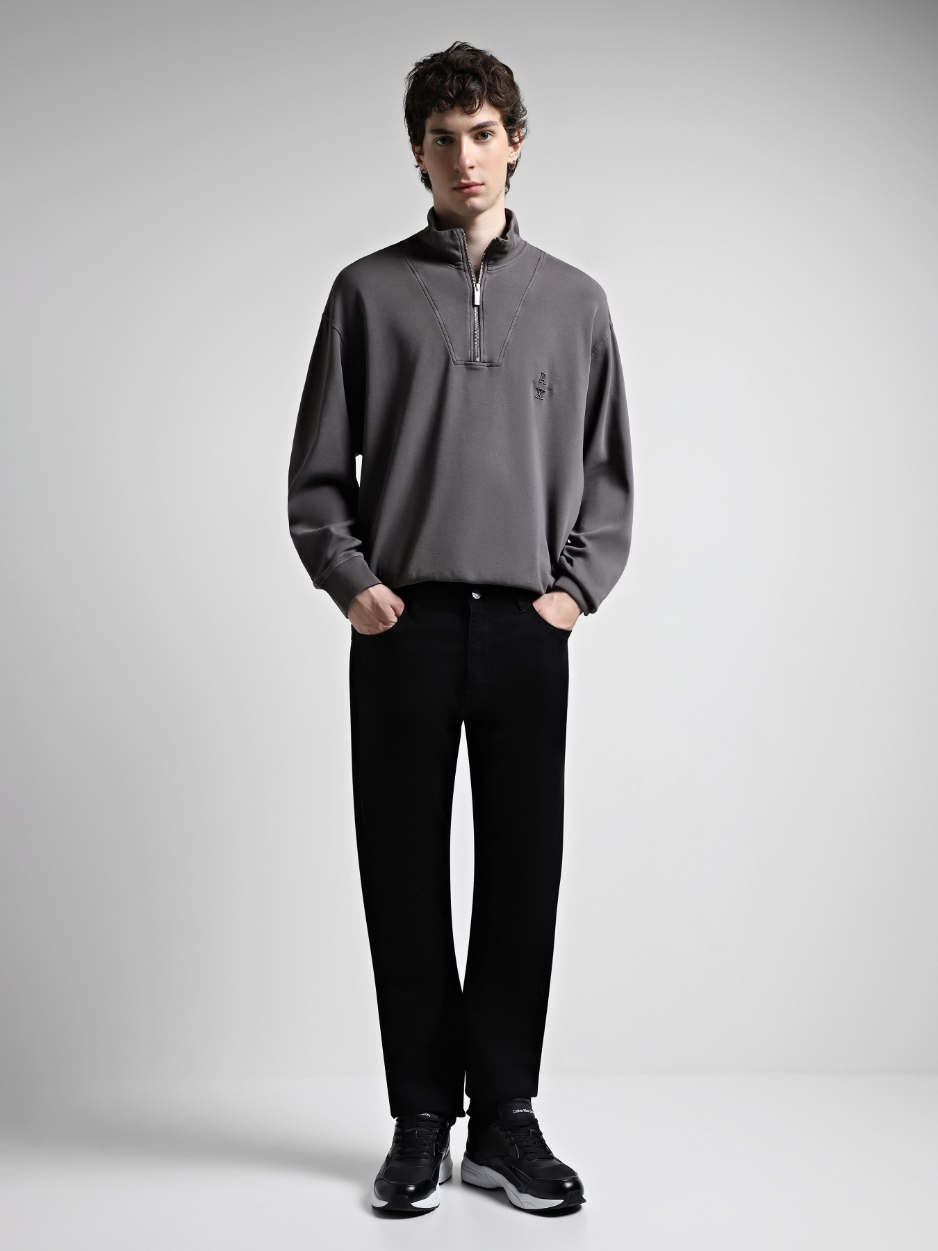 Прямые джинсы Armani Exchange Essential модель 8NZJ16-Z2SBZ-1200 Фото