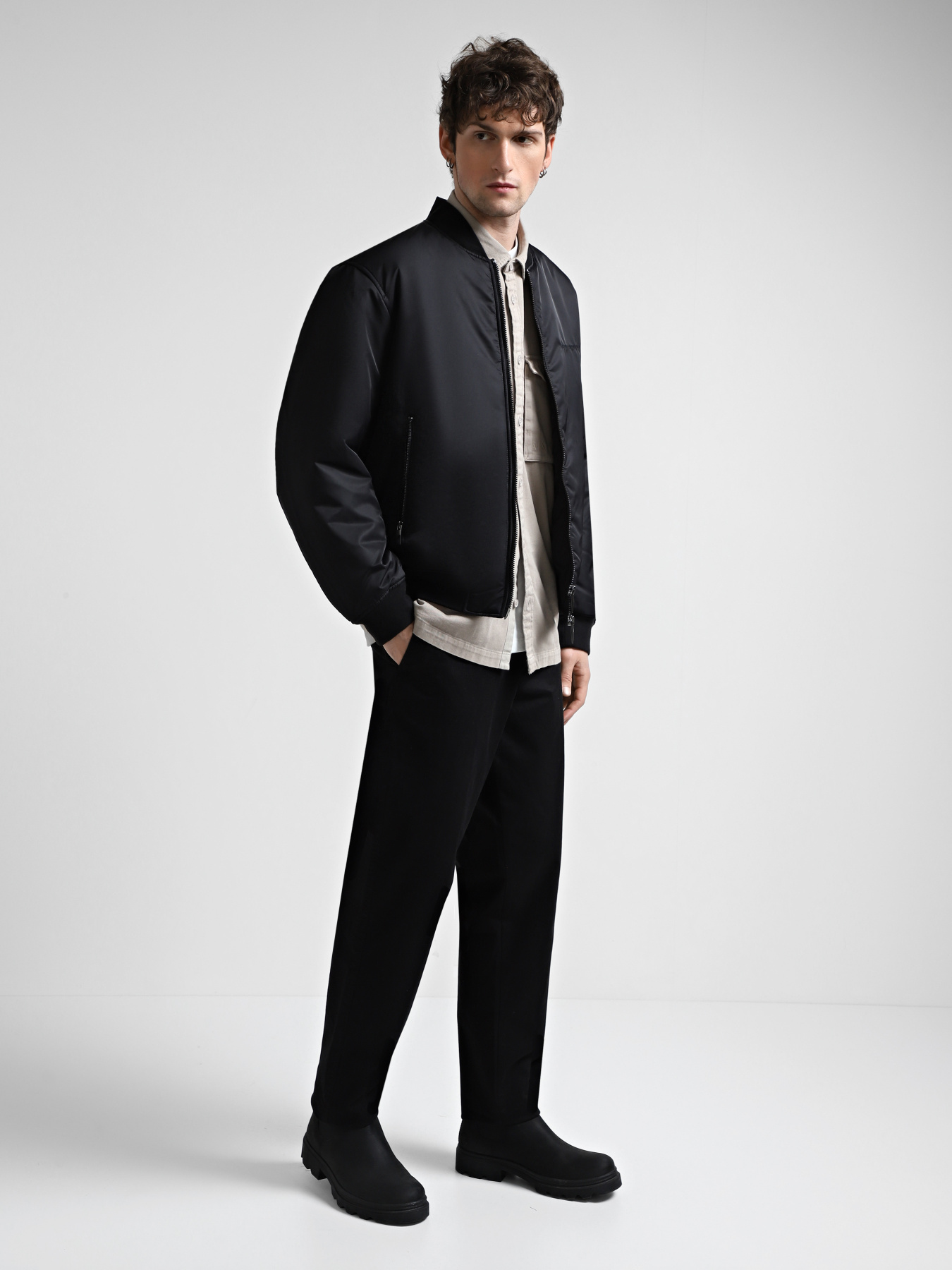 Бомбер Armani Exchange модель 6DZB01-ZN4WZ-1200 Фото