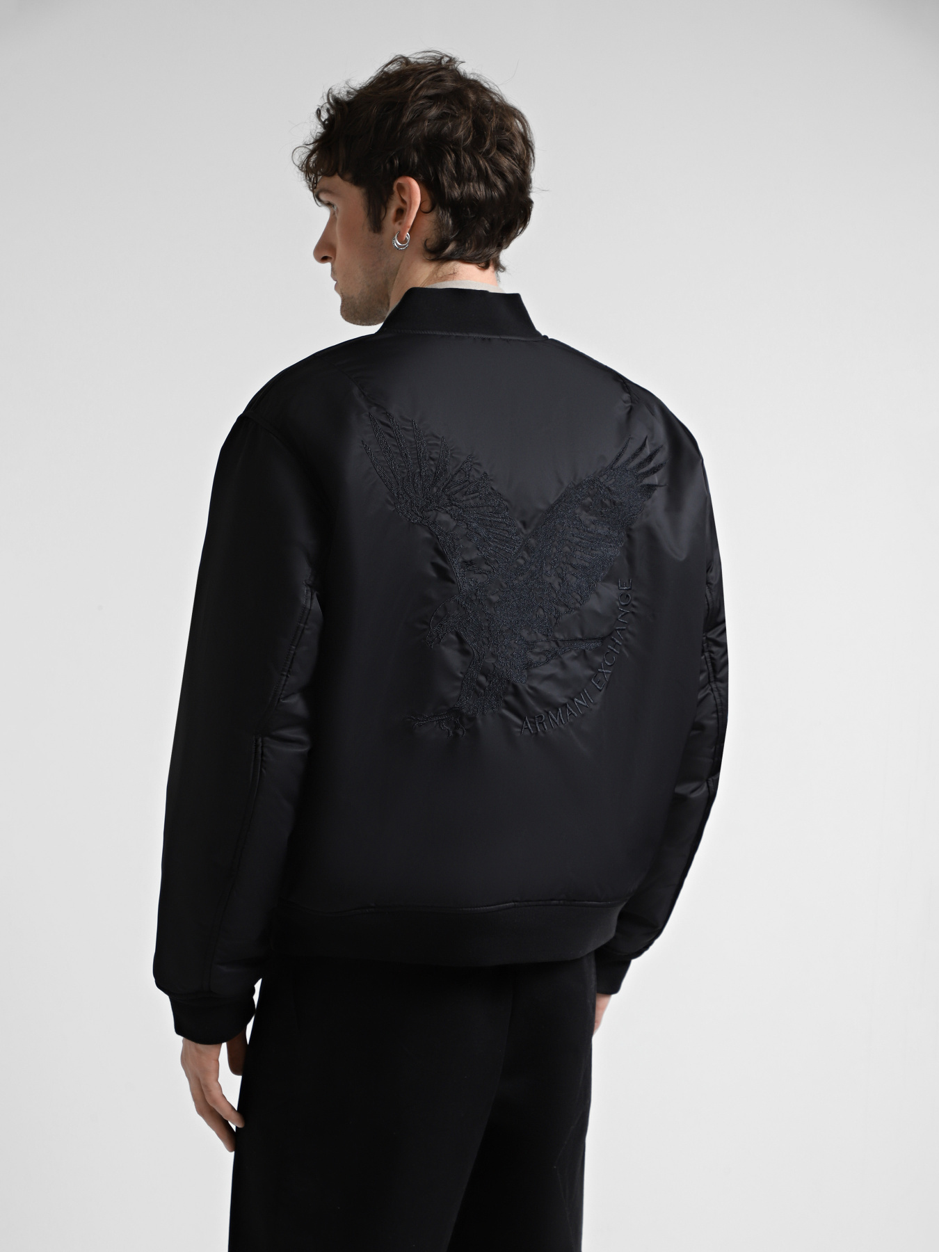 Бомбер Armani Exchange модель 6DZB01-ZN4WZ-1200 Фото