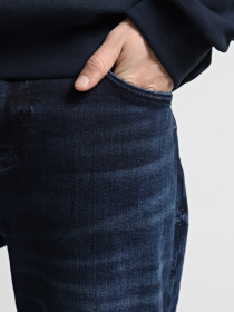 Зауженные джинсы Armani Exchange модель 6DZJ13-Z1TCZ-1500 Фото