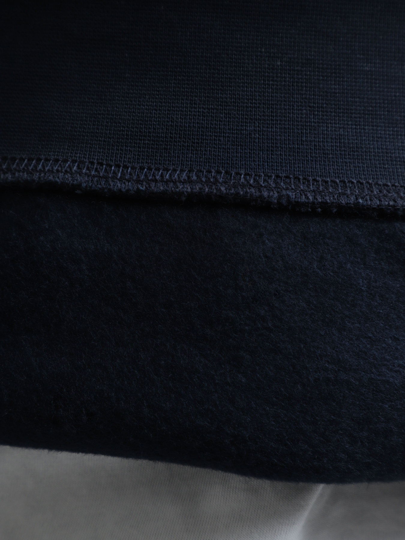 Свитшот Armani Exchange модель 6DZMAA-ZJKAZ-1510 Фото