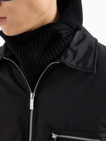 Демисезонная куртка Armani Exchange Black Edition модель XM000031-AF10323-UC001 Фото