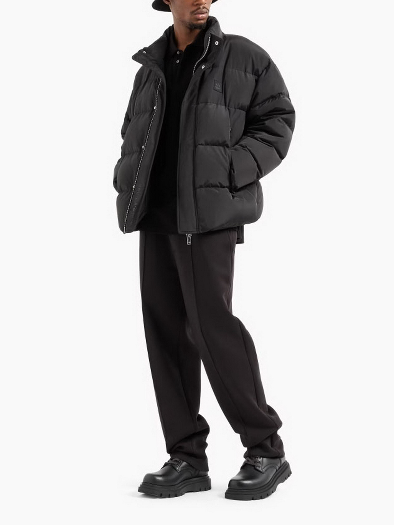 Пуховик Armani Exchange Black Edition модель XM000032-AF10323-UC001 Фото