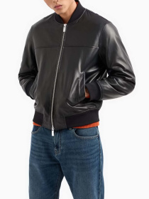 Куртка кожаная Armani Exchange Black Edition модель XM000104-AF10500-UC001 Куртка кожаная Armani Exchange Black Edition модель XM000104-AF10500-UC001 Фото