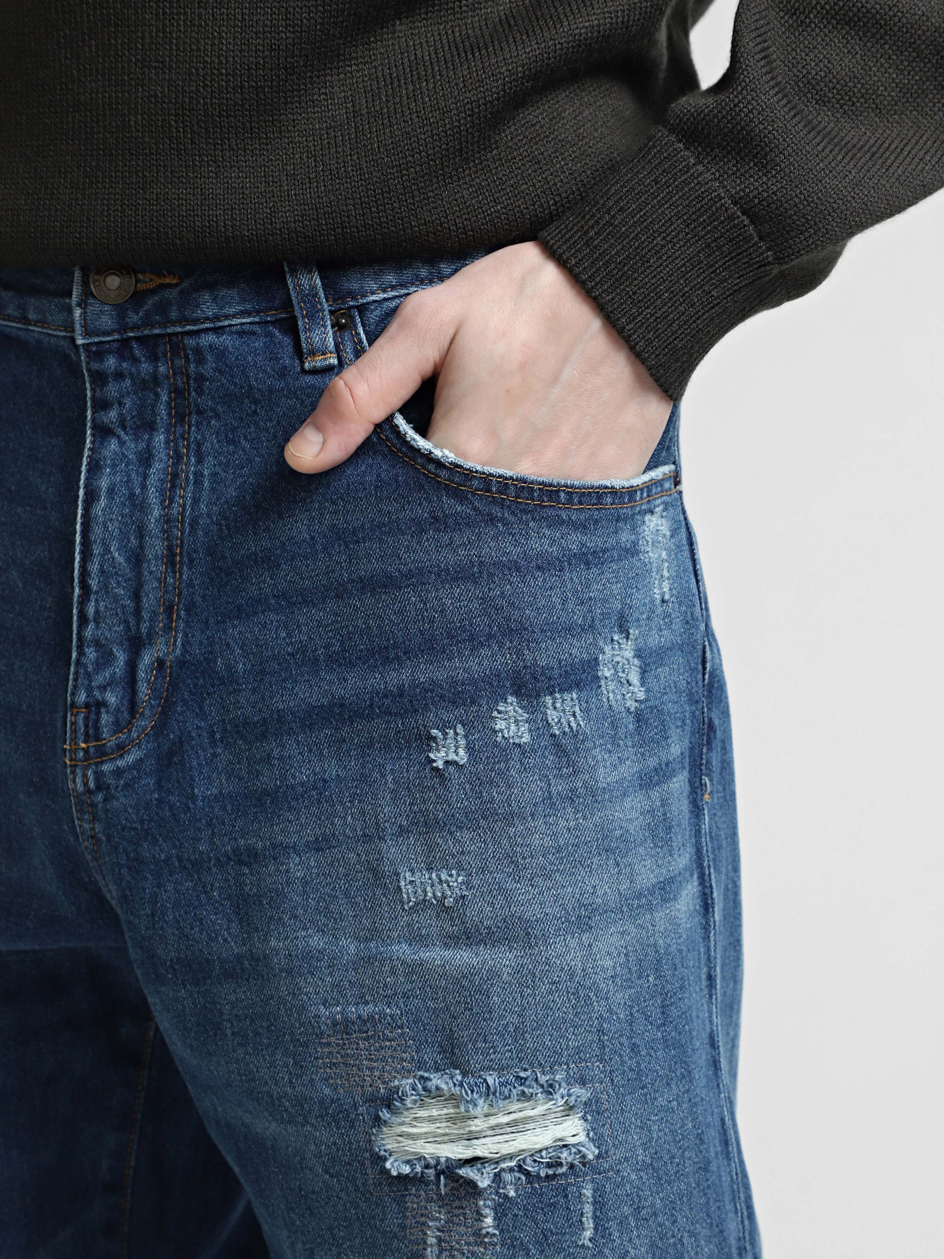 Завужені джинси Armani Exchange модель 6DZJ13-Z1YRZ-25EX Фото