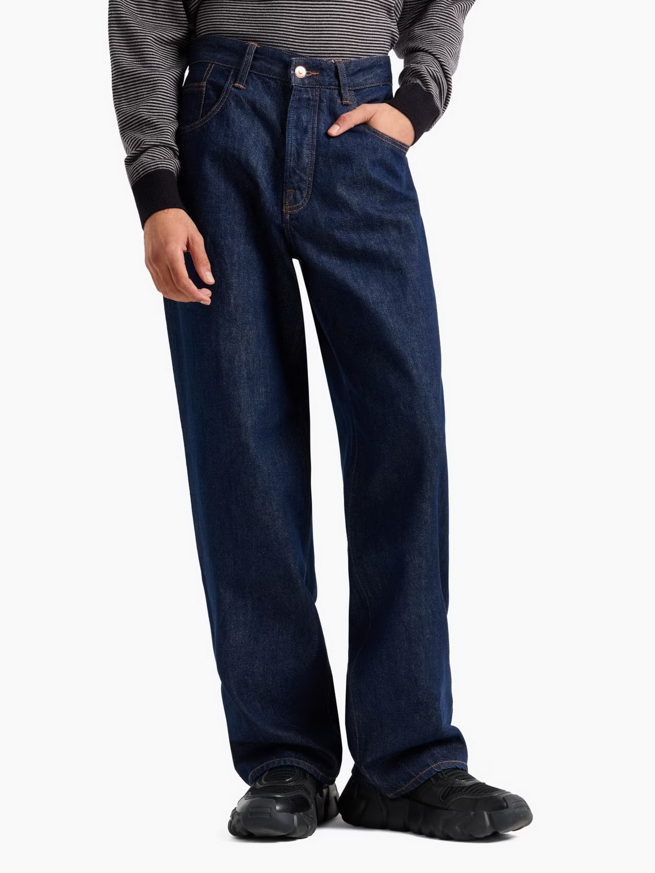 Широкі джинси Armani Exchange модель 6DZJ83-Z1Z6Z-1500 Фото