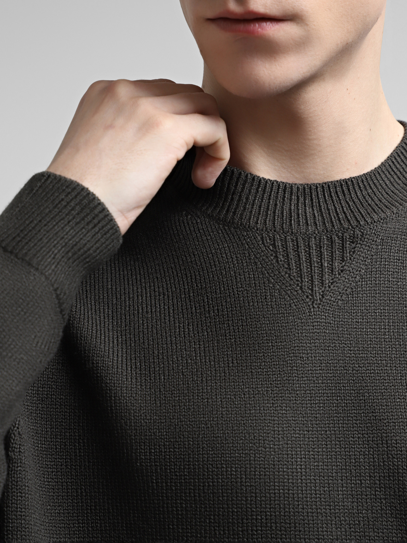 Джемпер Armani Exchange модель 6DZM1F-ZM1LZ-1832 Фото