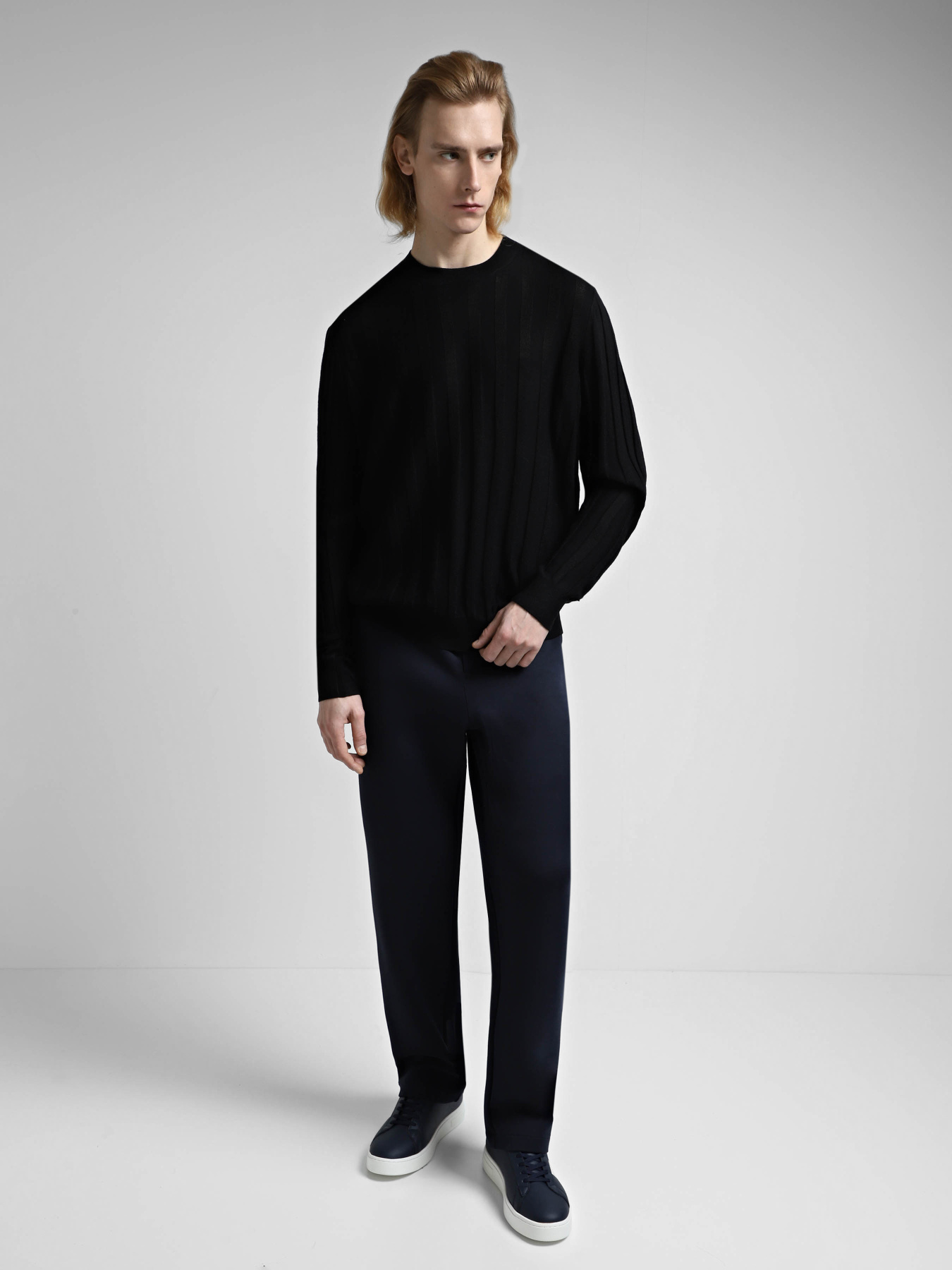 Джемпер Armani Exchange модель 6DZM2L-ZMM9Z-1200 Фото