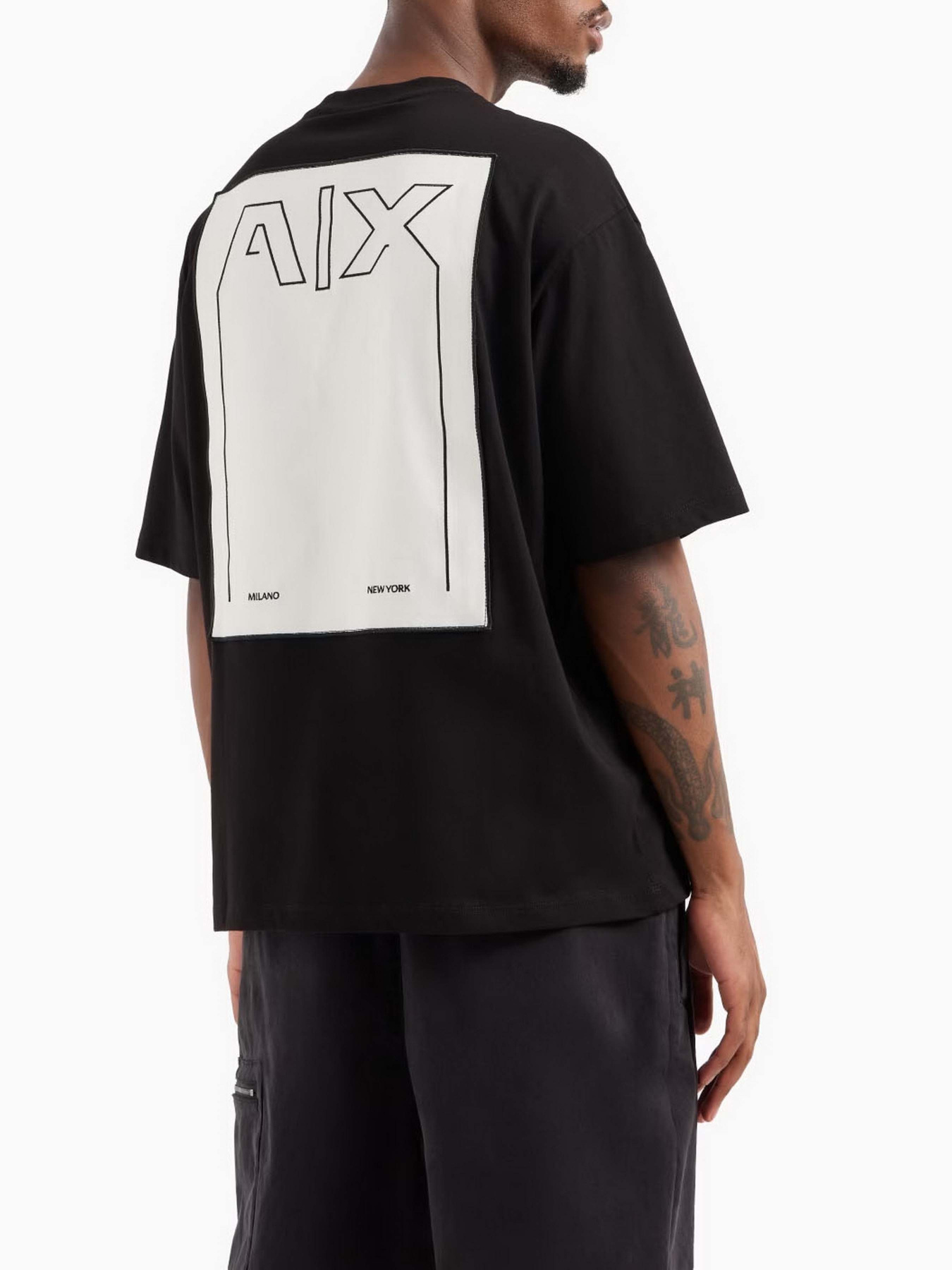 Футболка Armani Exchange модель 6DZTH6-ZJ9JZ-1200 Фото