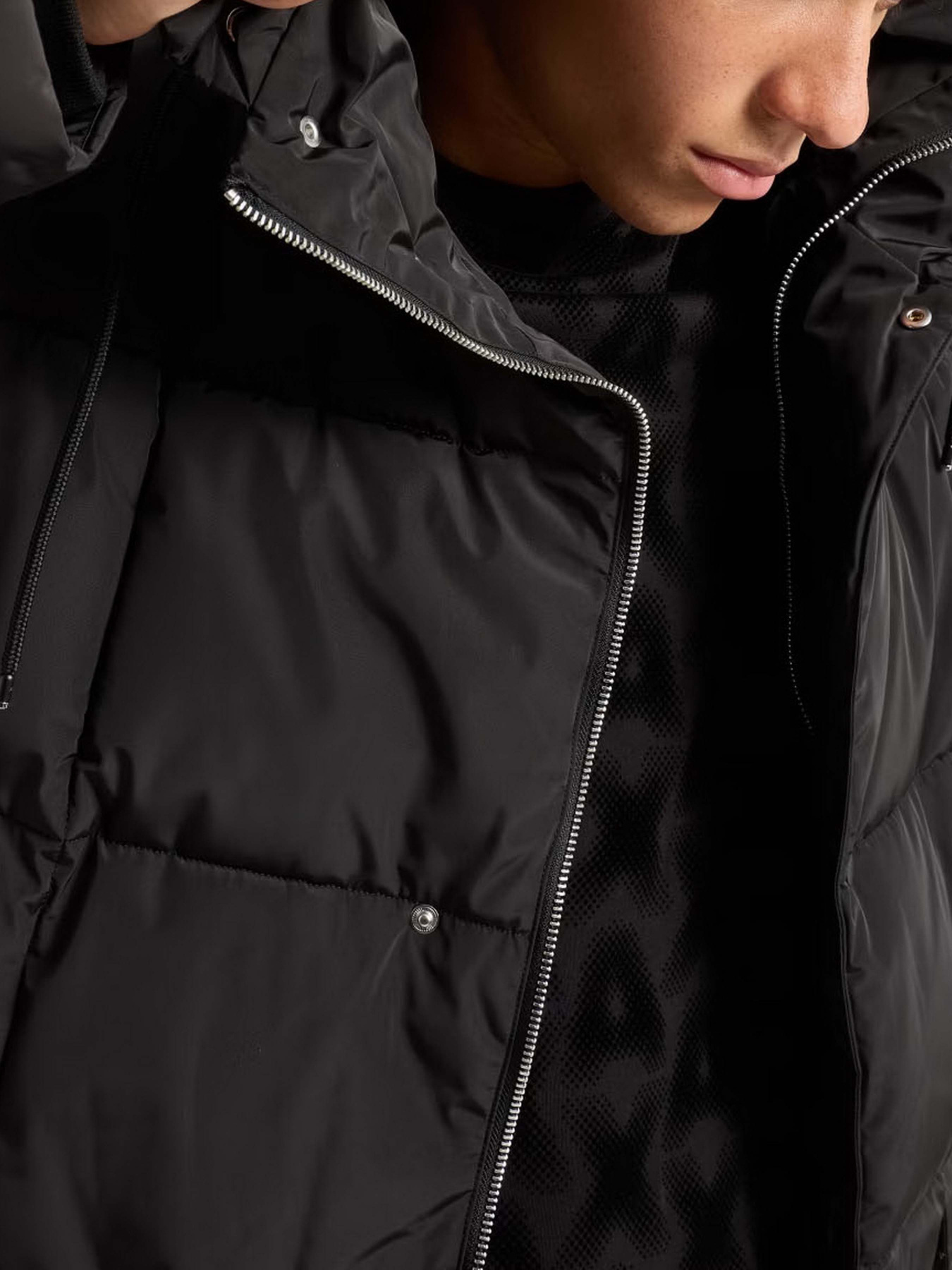 Зимова куртка Armani Exchange модель XM000021-AF10247-UC001 Фото