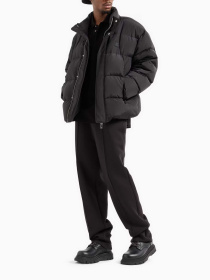 Классические штаны Armani Exchange Black Edition модель XM000120-AF10818-UC001 Классические штаны Armani Exchange Black Edition модель XM000120-AF10818-UC001 Фото