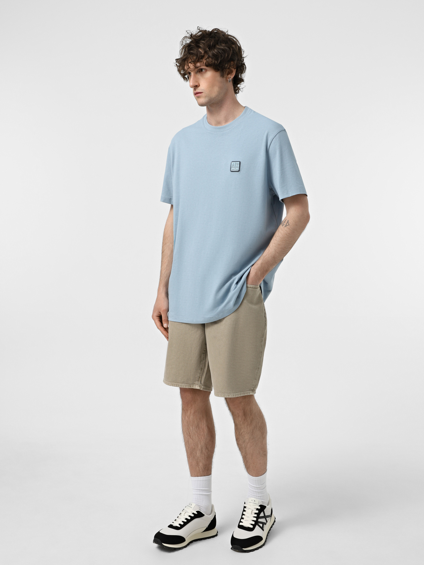 Шорты джинсовые Armani Exchange модель XM000073-AF13099-U6167 Фото