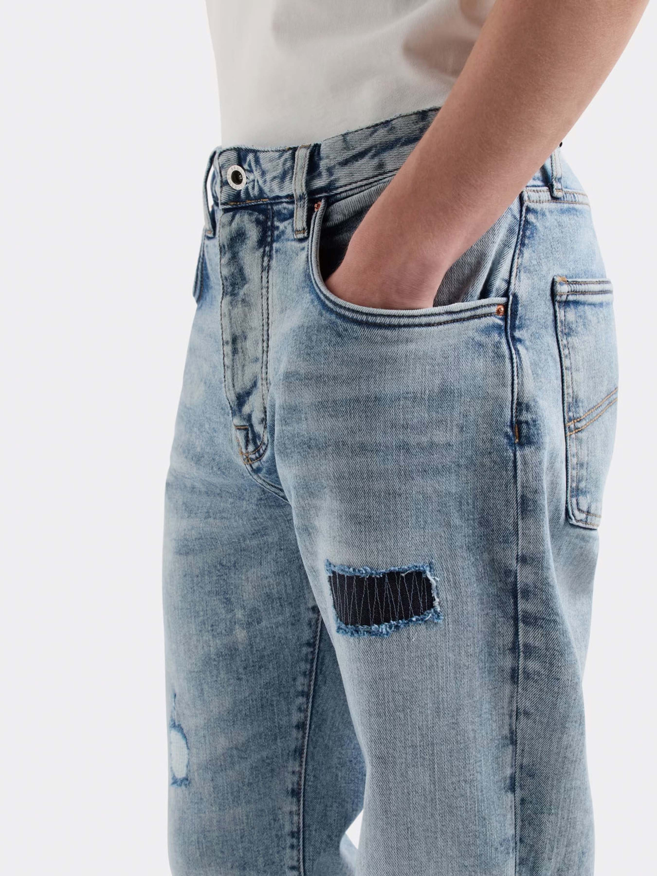 Прямые джинсы Armani Exchange модель XM000075-AF13094-MB001 Фото