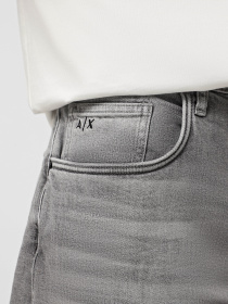 Прямые джинсы Armani Exchange модель XM000075-AF14656-M8088 Фото