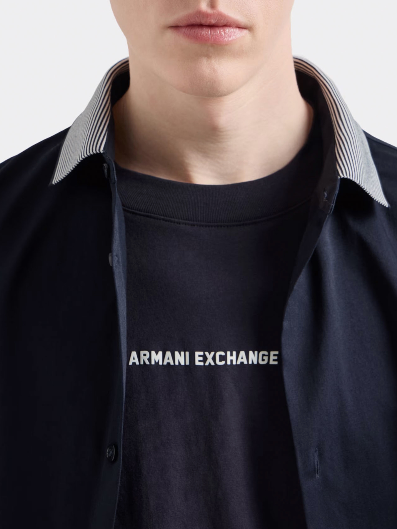 Футболка Armani Exchange модель XM000588-AF12308-UB101 Фото