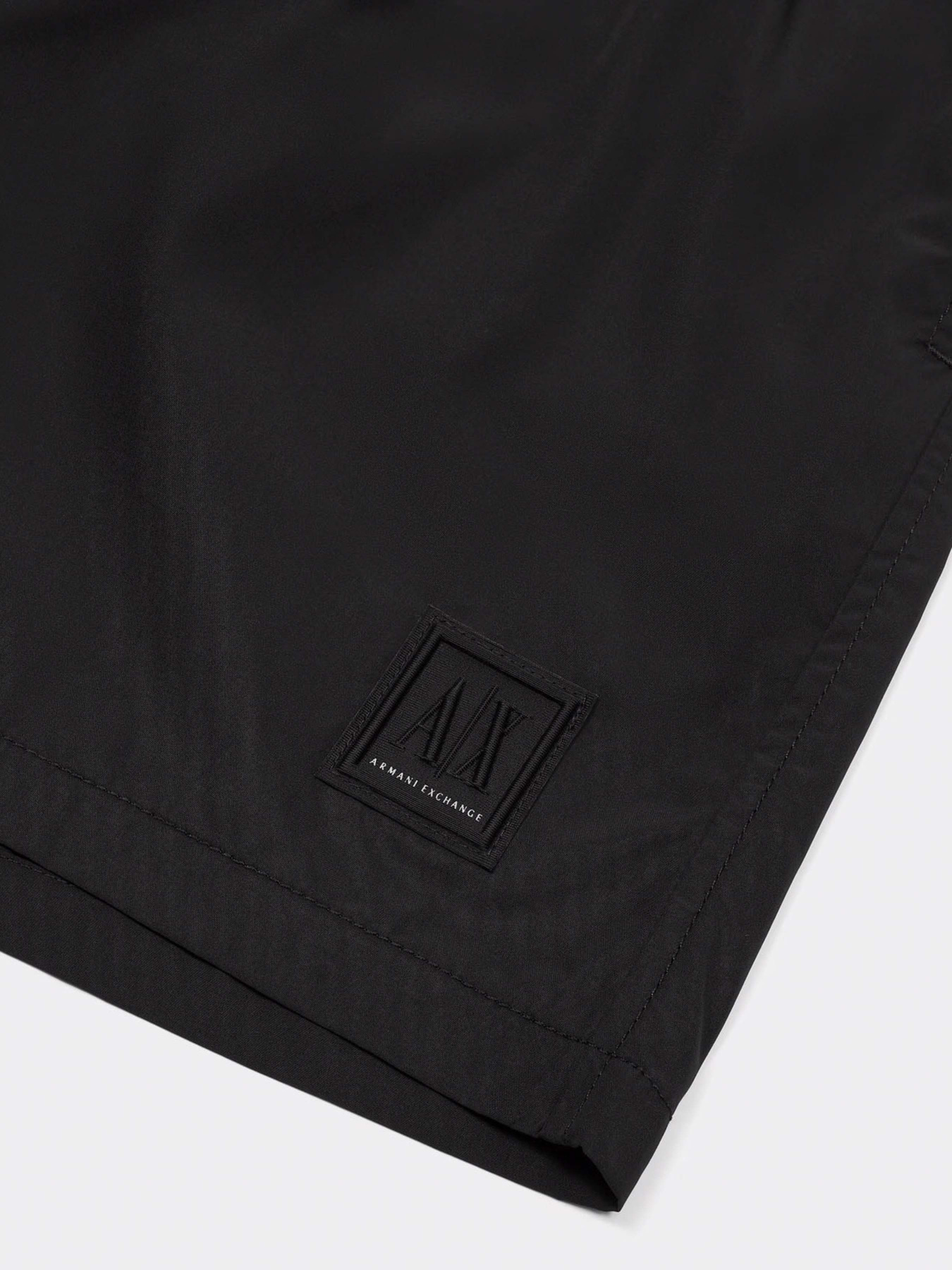 Шорты для плавания Armani Exchange модель XM000812-AF13556-UC001 Фото