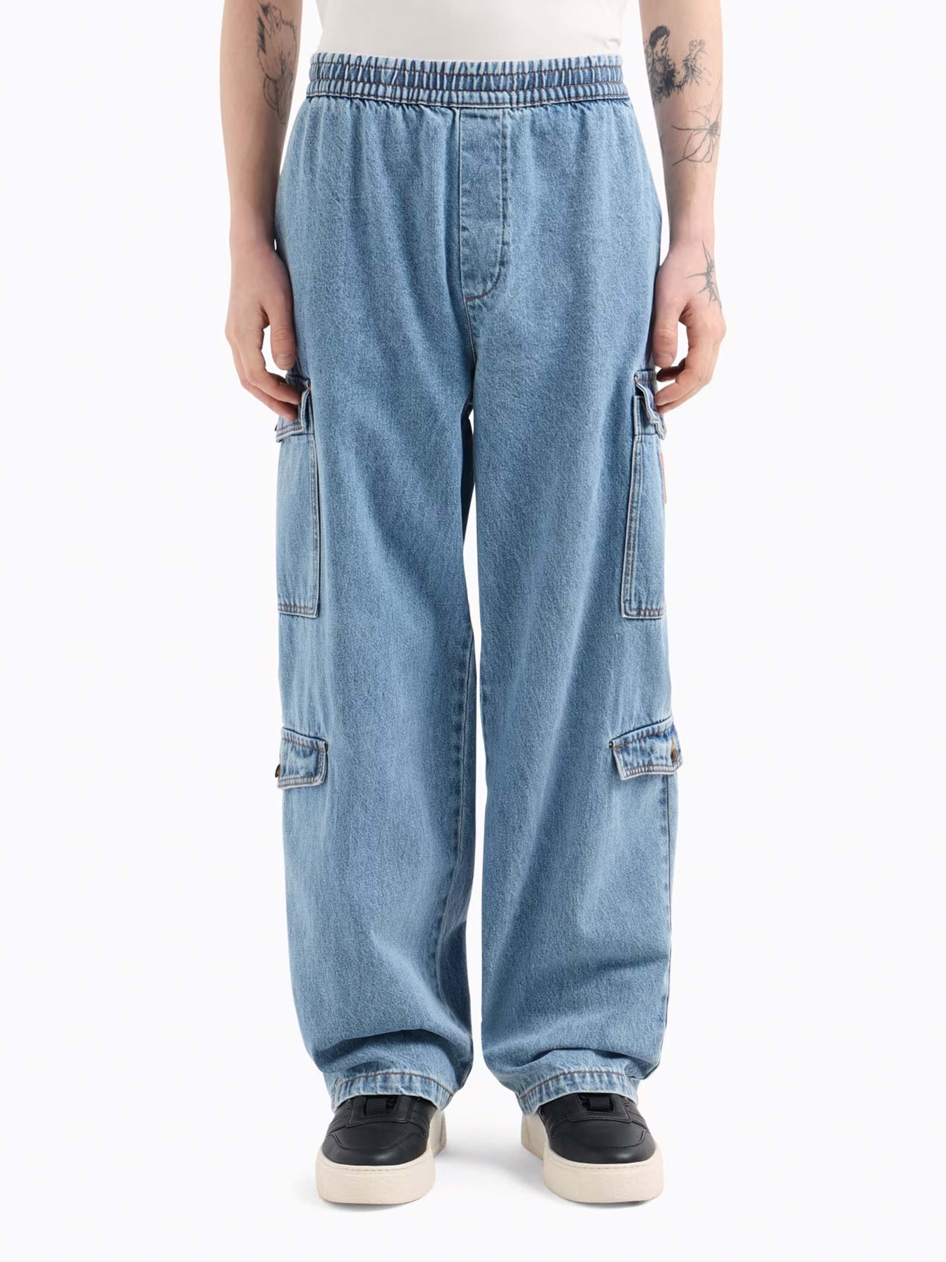 Широкі джинси Armani Exchange модель XM000384-AF13367-MB003 Широкі джинси Armani Exchange модель XM000384-AF13367-MB003 Фото