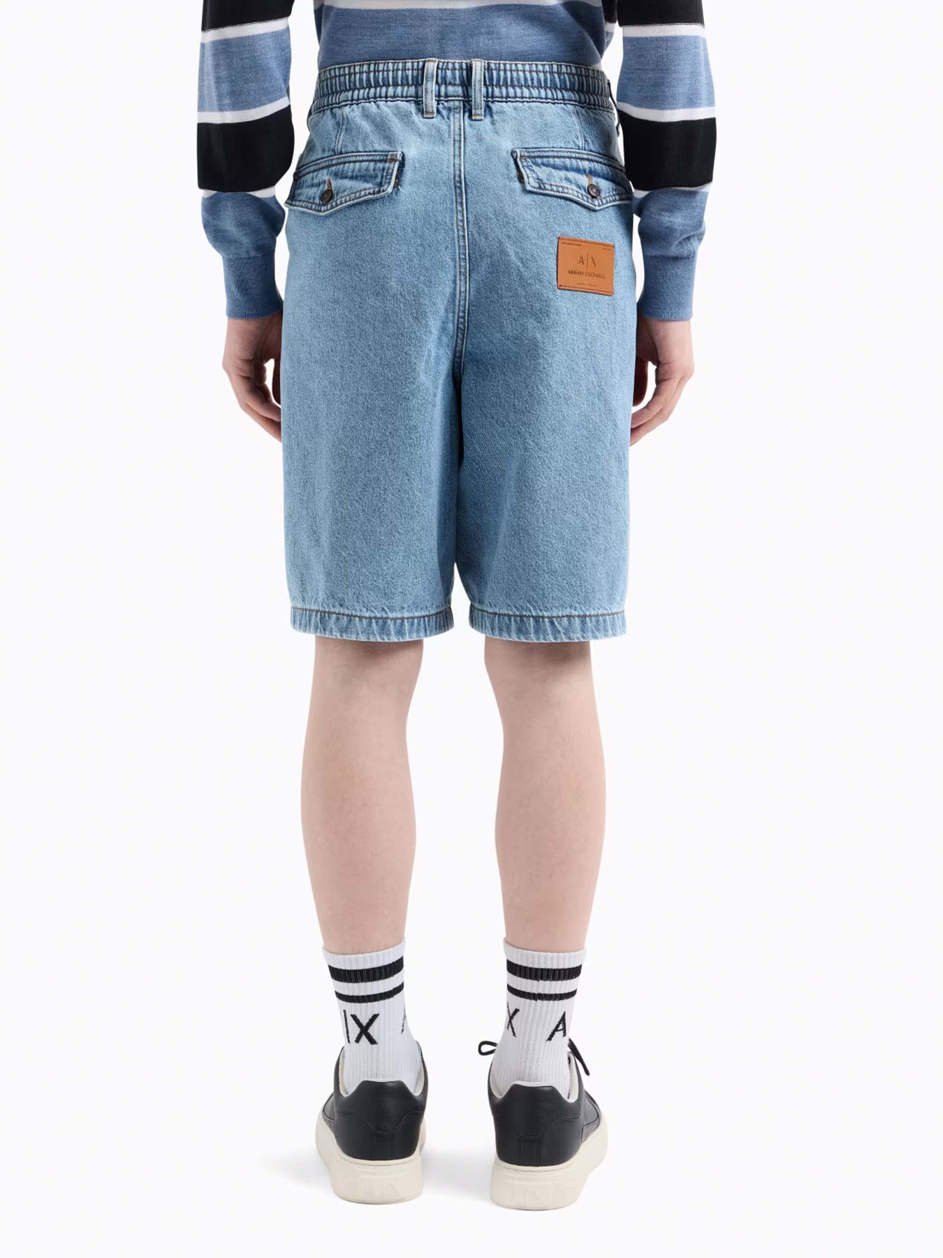 Джинсовые шорты Armani Exchange модель XM001232-AF13367-MB003 Джинсовые шорты Armani Exchange модель XM001232-AF13367-MB003 Фото