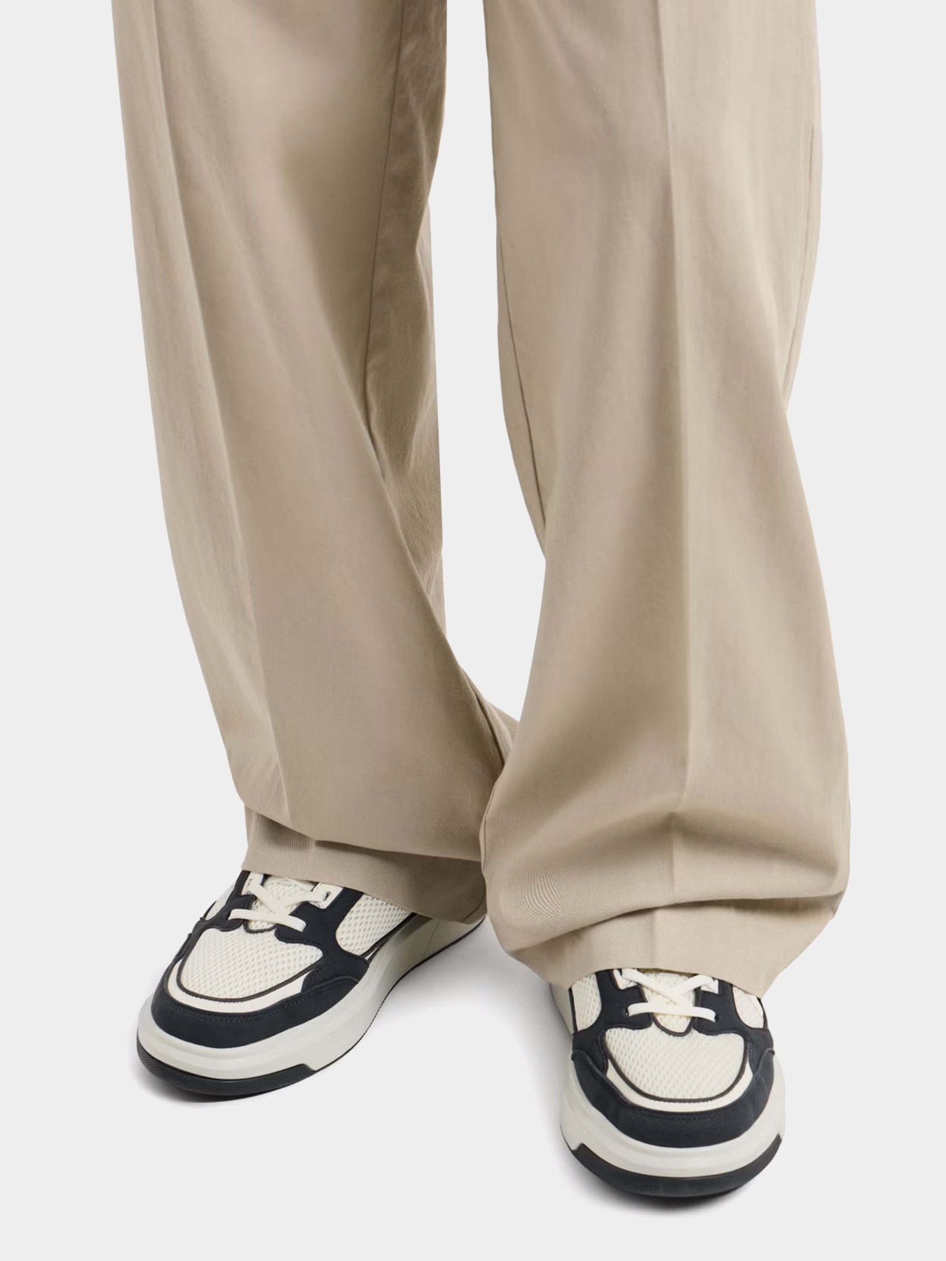 Брюки повседневные Armani Exchange модель XM000394-AF13171-U6213 Фото