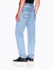 Завужені джинси Armani Exchange модель XM000049-AF13367-MB003 Фото