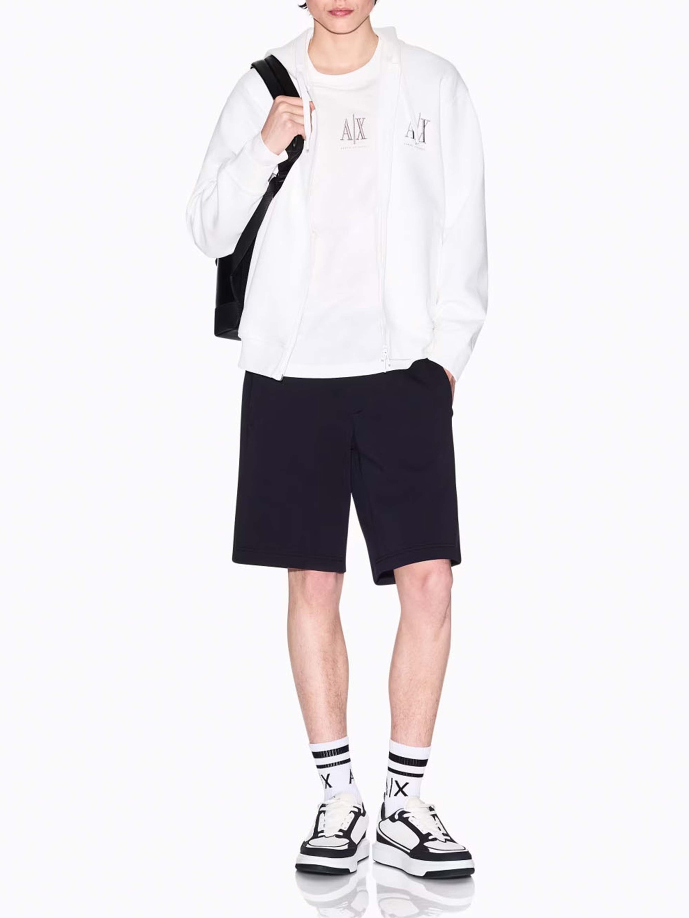 Повсякденні шорти Armani Exchange модель XM000372-AF10818-UB101 Фото