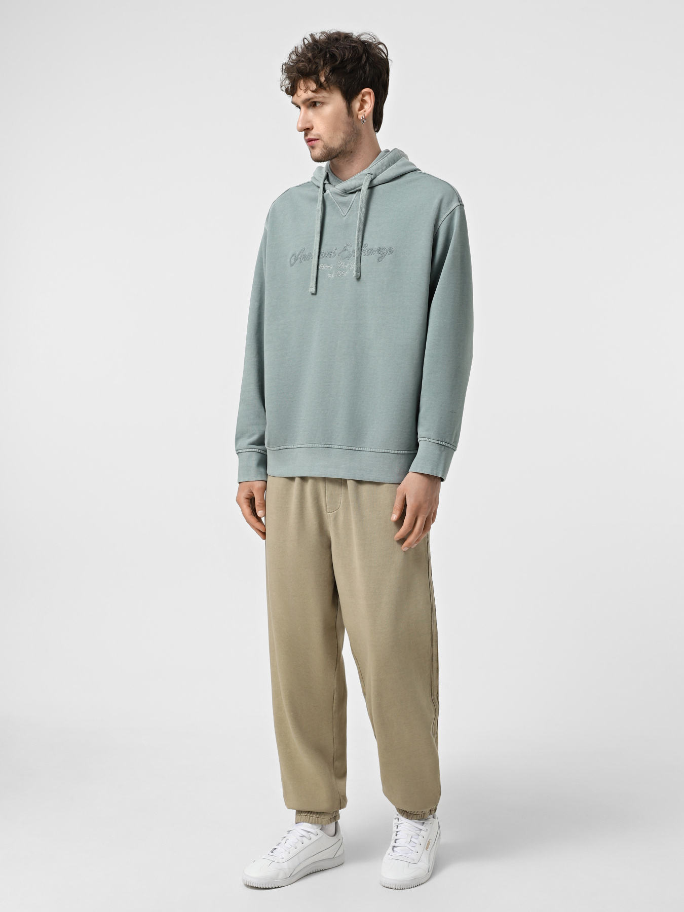 Штаны спортивные Armani Exchange модель XM000508-AF13050-U6167 Фото