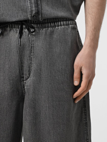 Шорти джинсові Armani Exchange модель XM000623-AF14943-M8088 Фото