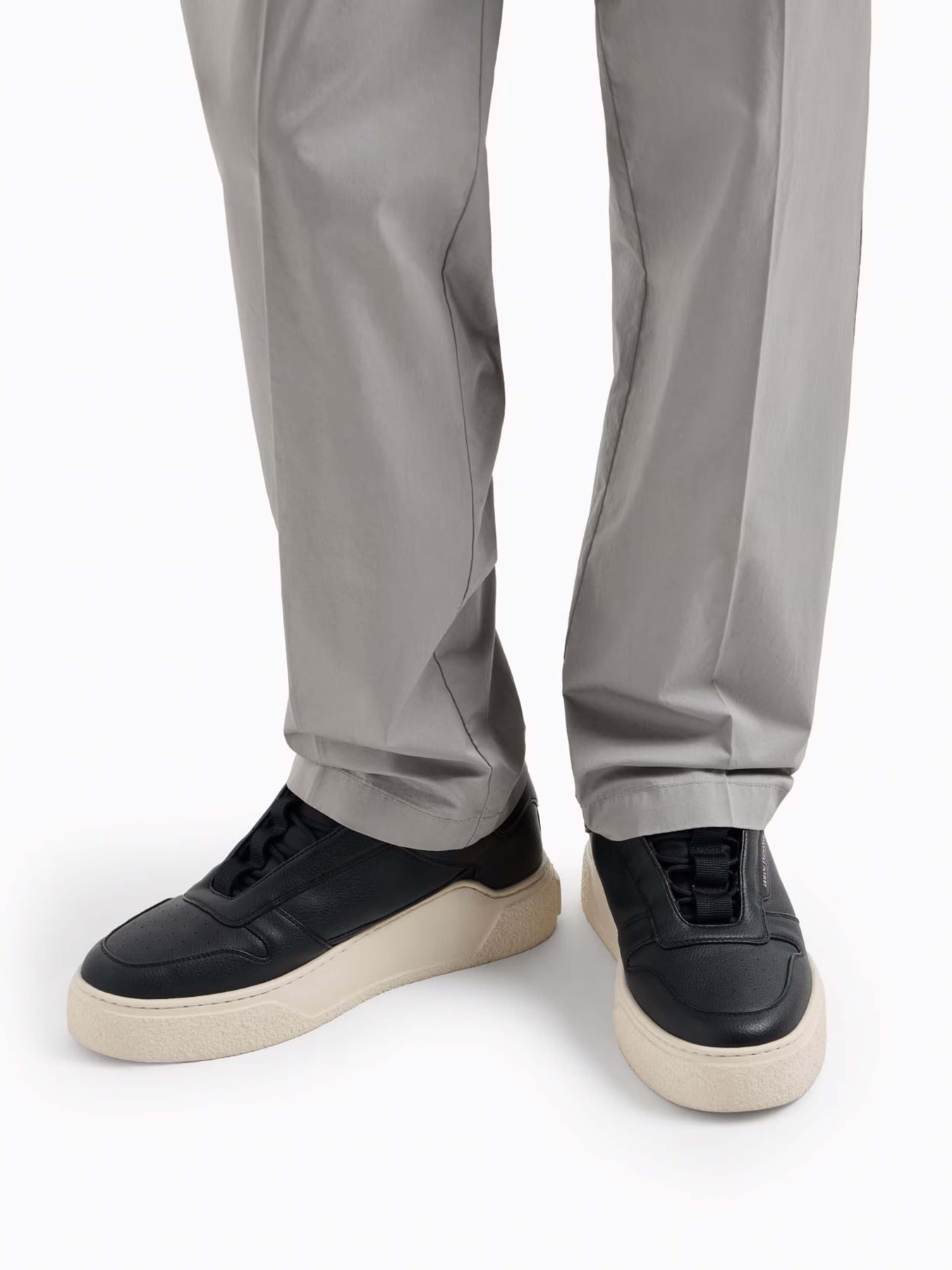 Повсякденні штани Armani Exchange модель XM000630-AF11882-U8051 Фото