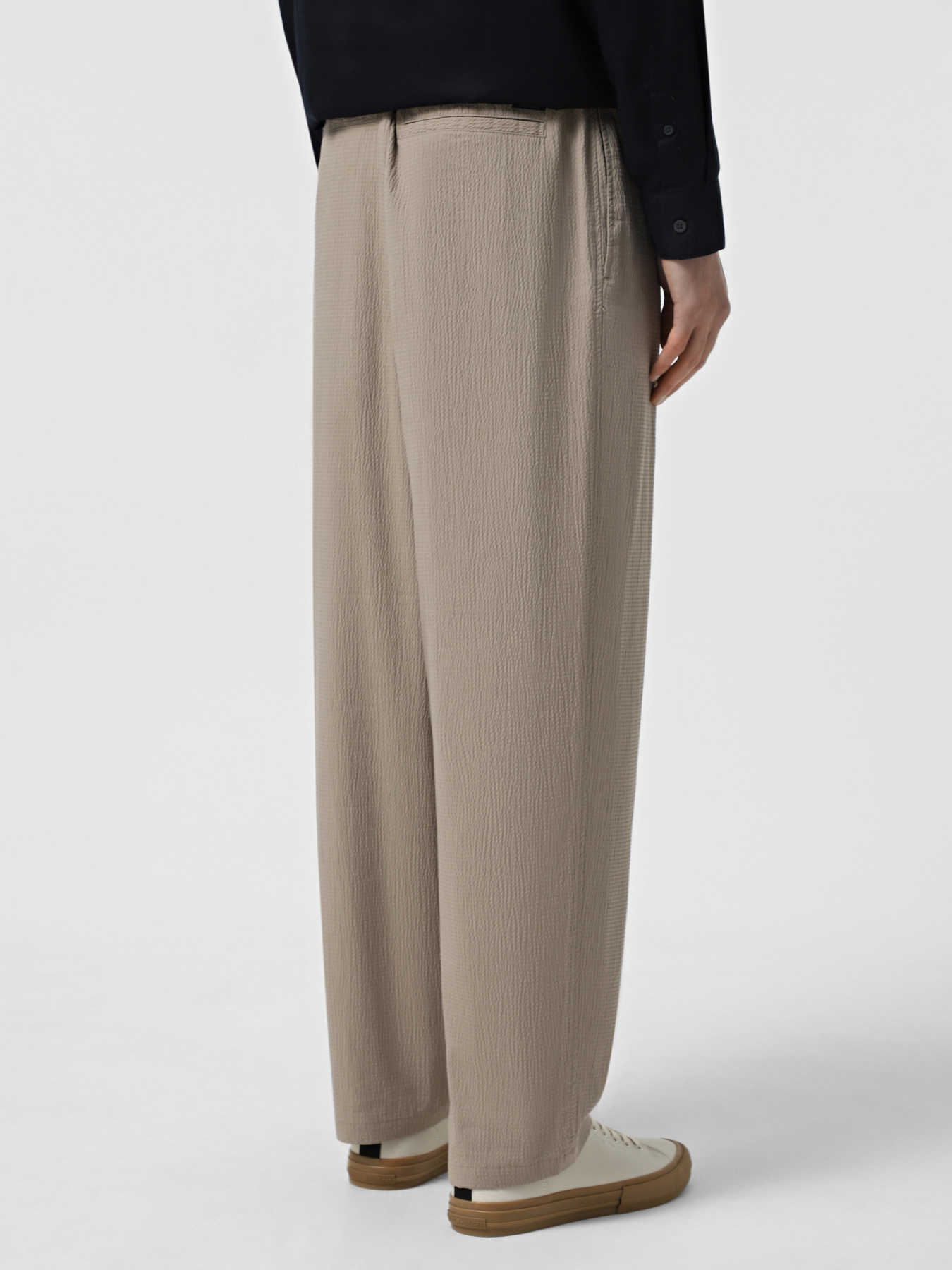 Повседневные штаны Armani Exchange модель XM001235-AF14861-U6167 Фото