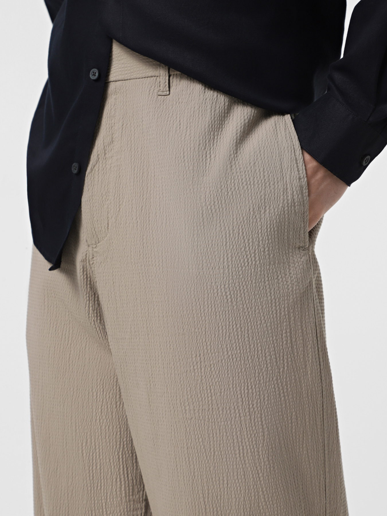 Повседневные штаны Armani Exchange модель XM001235-AF14861-U6167 Фото