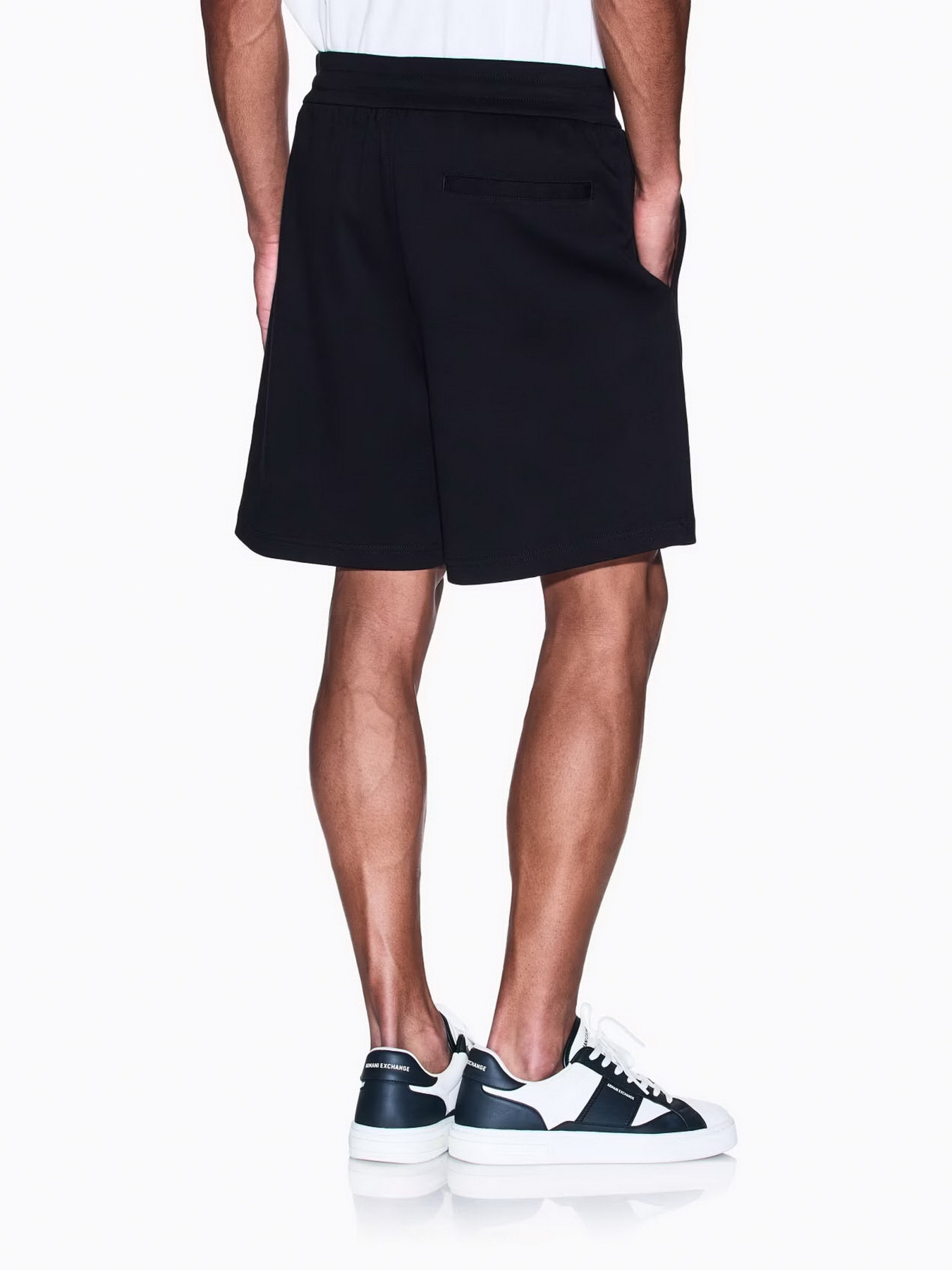 Шорты Armani Exchange модель XM000534-AF10365-UC001 Фото