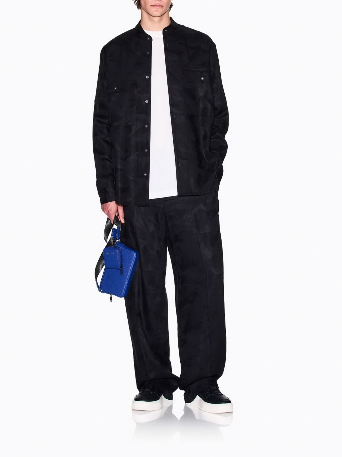 Футболка Armani Exchange Lost in sounds модель XM000576-AF10364-U0009 Фото