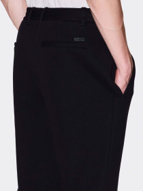 Брюки повседневные Armani Exchange модель XM001018-AF16222-UC001 Фото