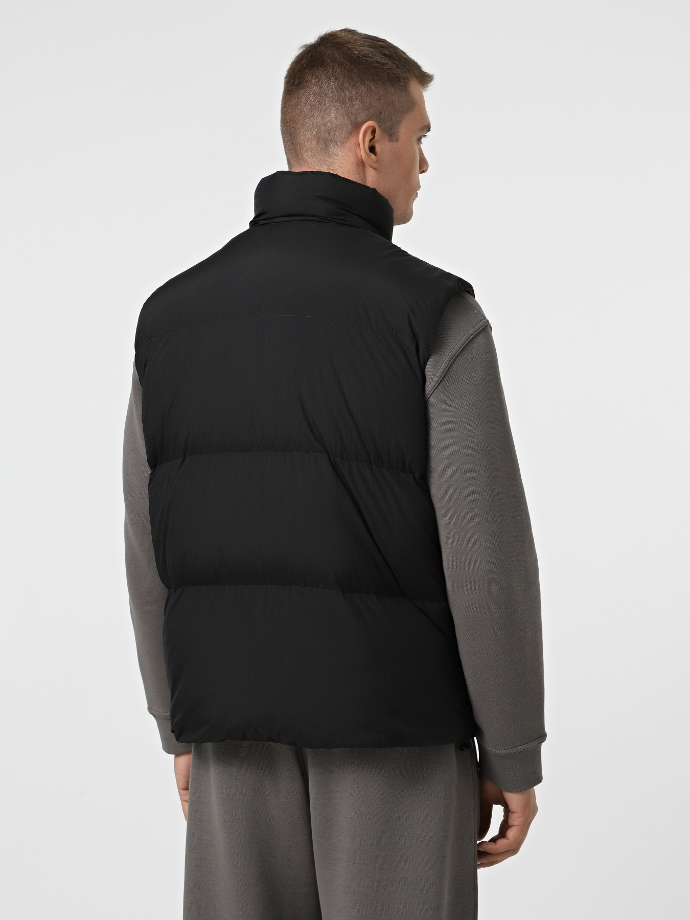 Жилет Armani Exchange модель XM001100-AF16340-UC001 Фото