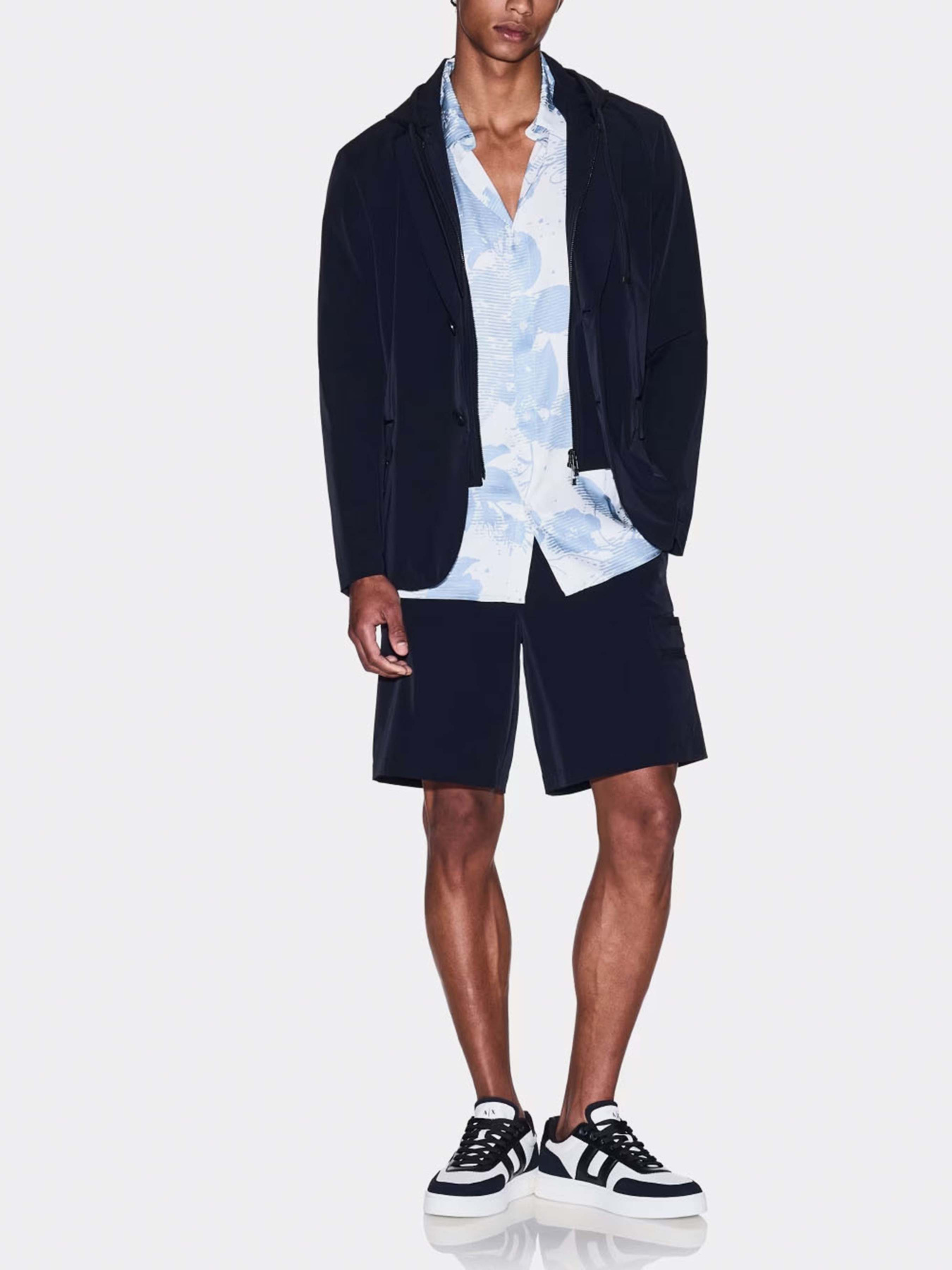 Блейзер Armani Exchange модель XM001199-AF16635-UB101 Фото