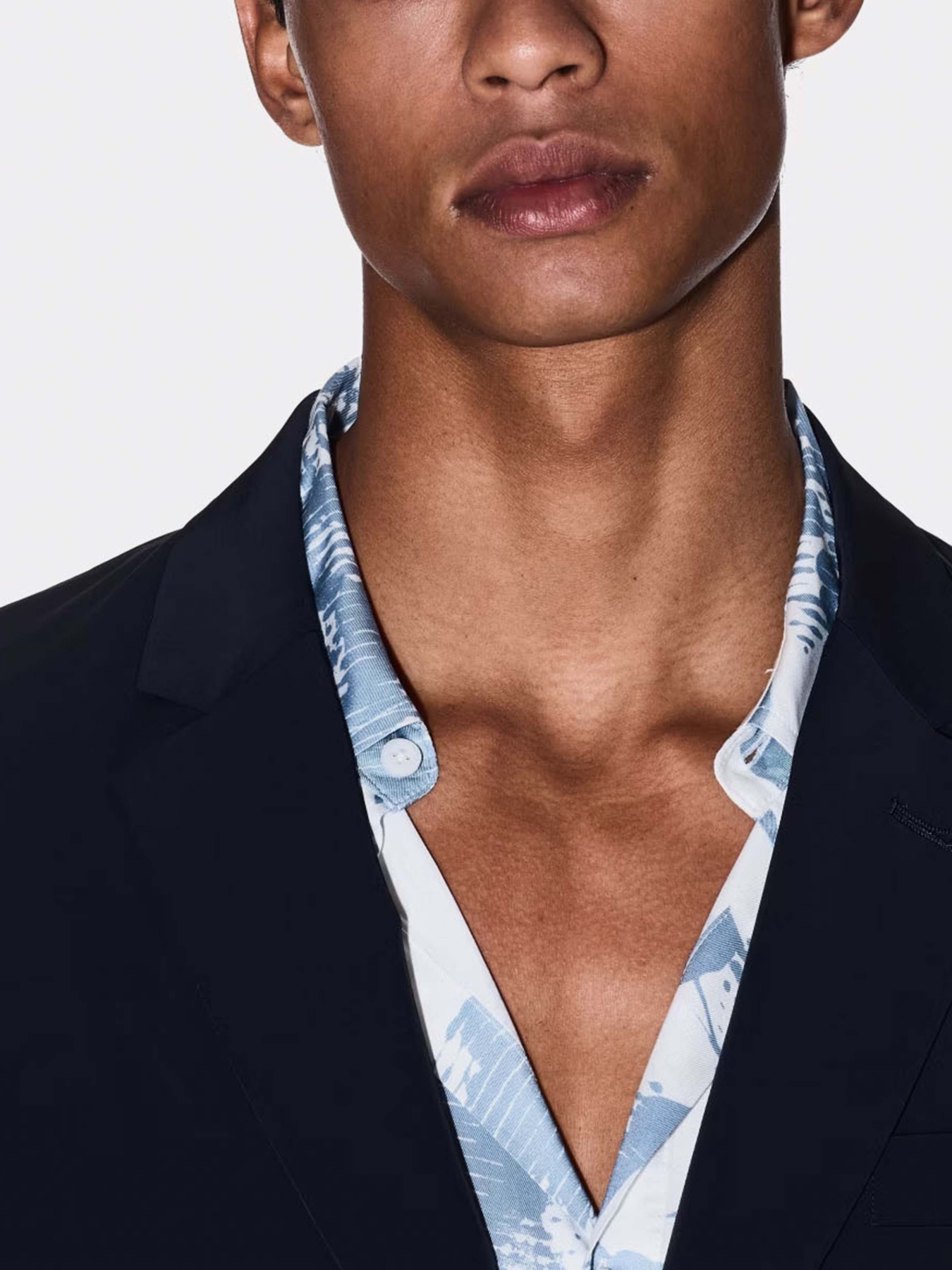 Блейзер Armani Exchange модель XM001199-AF16635-UB101 Фото