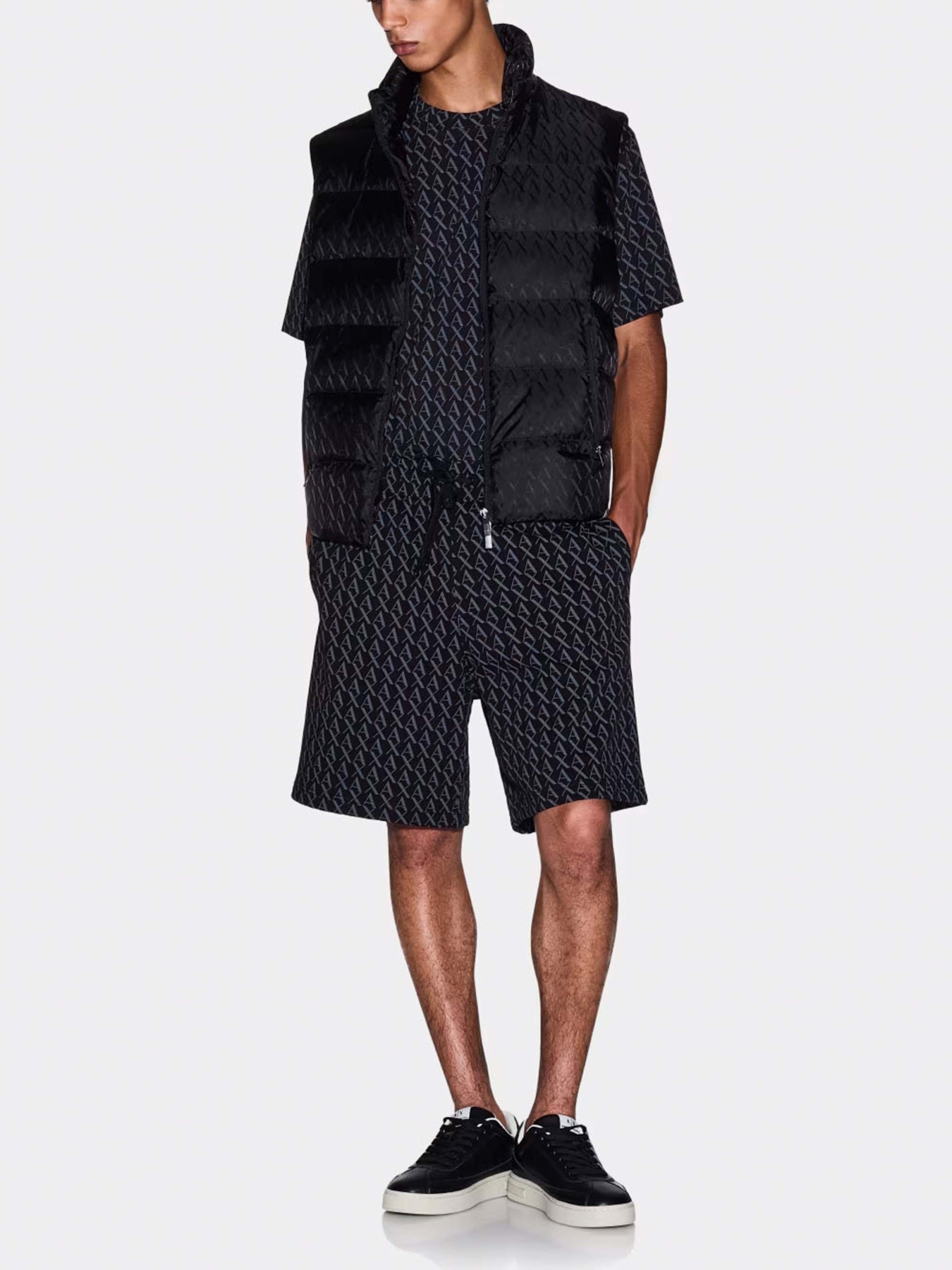 Футболка Armani Exchange модель XM001228-AF10356-FC026 Фото