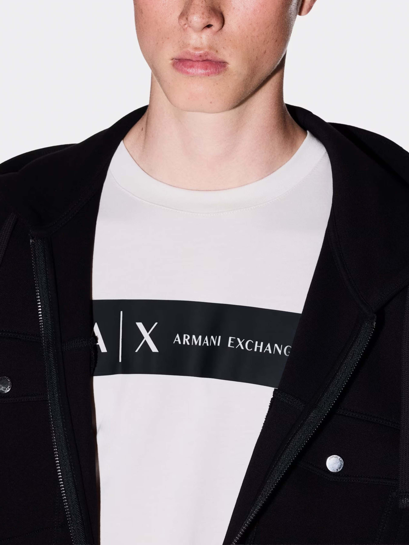 Футболка Armani Exchange модель XM001425-AF10361-U1013 Фото