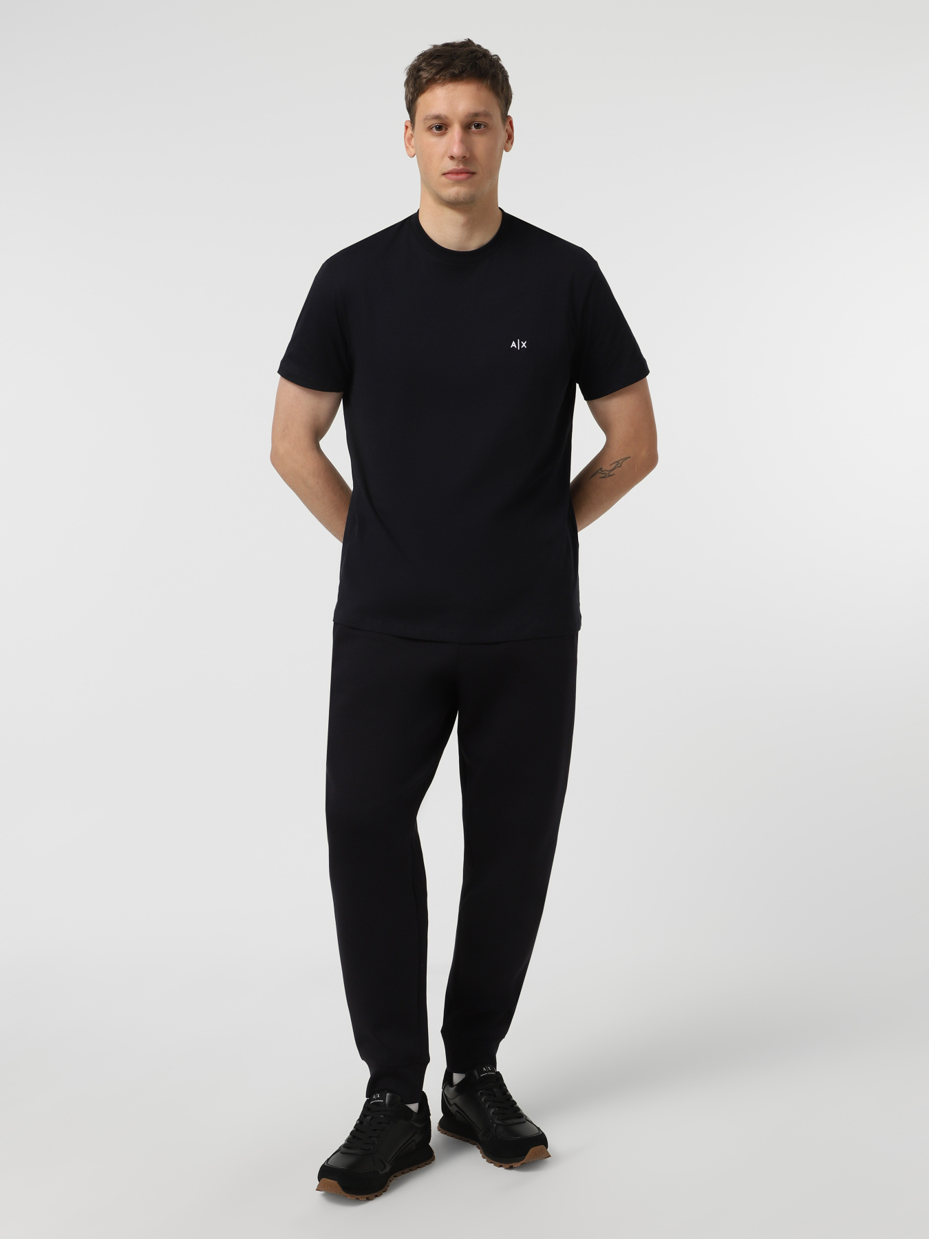 Футболка Armani Exchange модель XM001568-AF10358-UB101 Фото