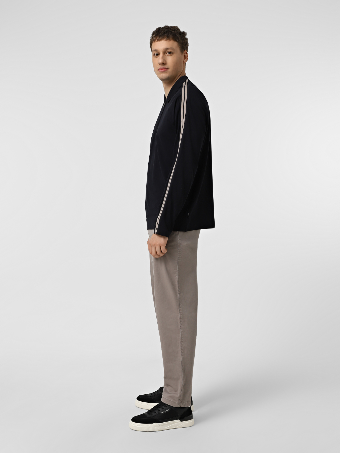 Повсякденні штани Armani Exchange модель XM001569-AF18849-U6107 Фото