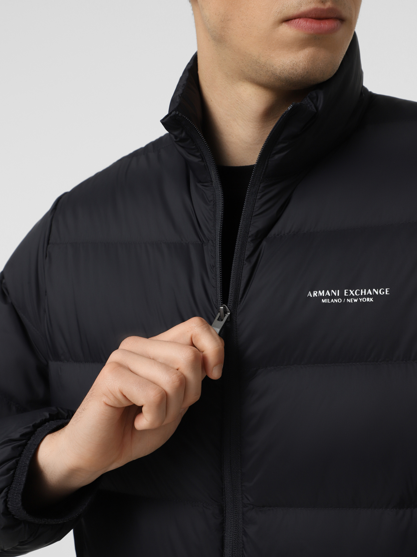 Зимняя куртка Armani Exchange модель XM001575-AF16927-UB101 Фото