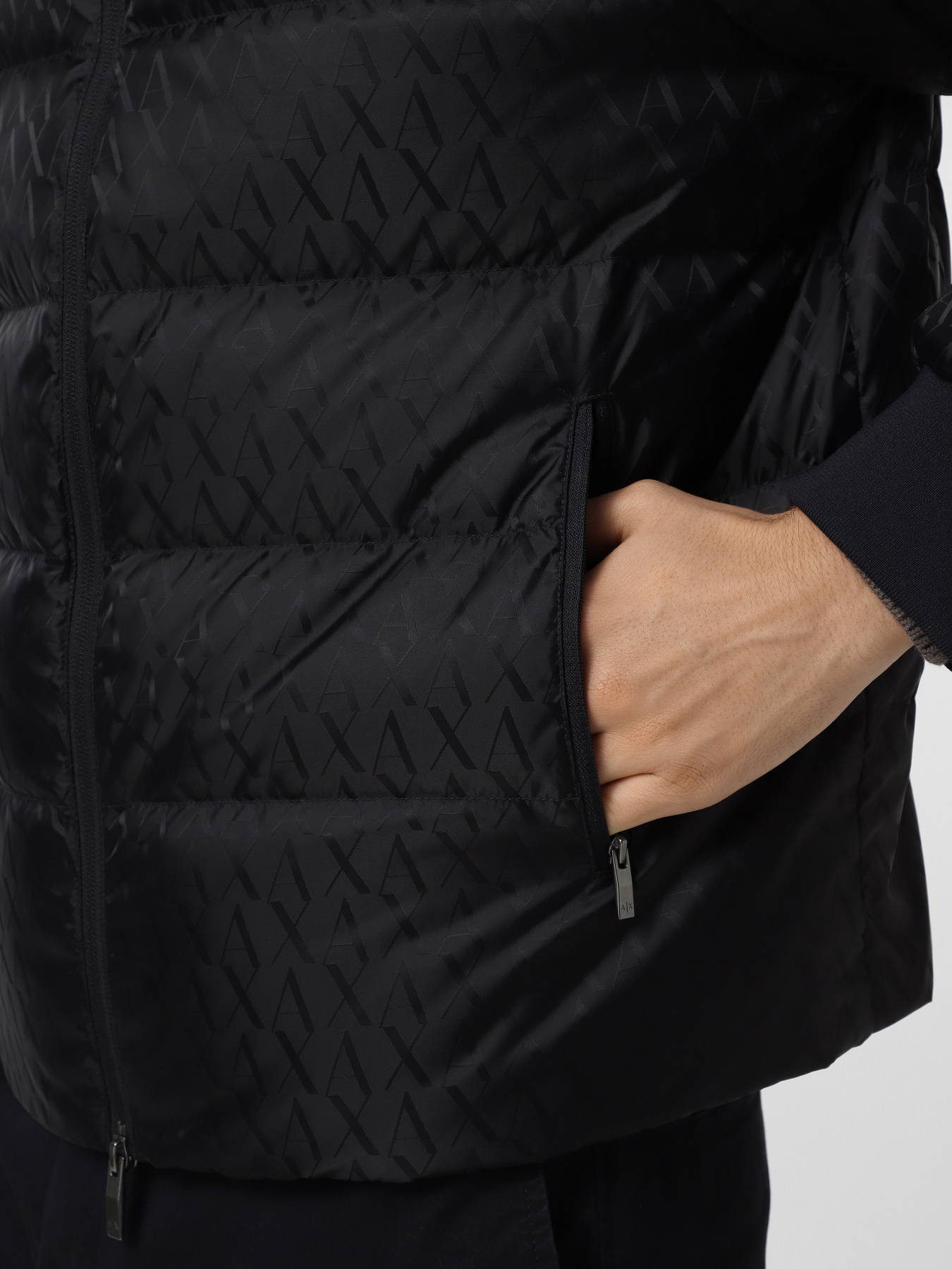 Зимова куртка Armani Exchange модель XM001580-AF16628-UB101 Фото