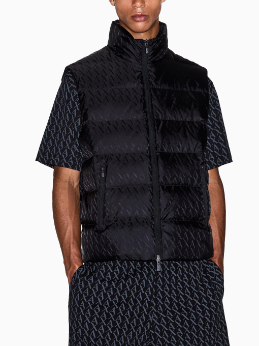 Утепленный жилет Armani Exchange модель XM001581-AF16628-UC001 Фото