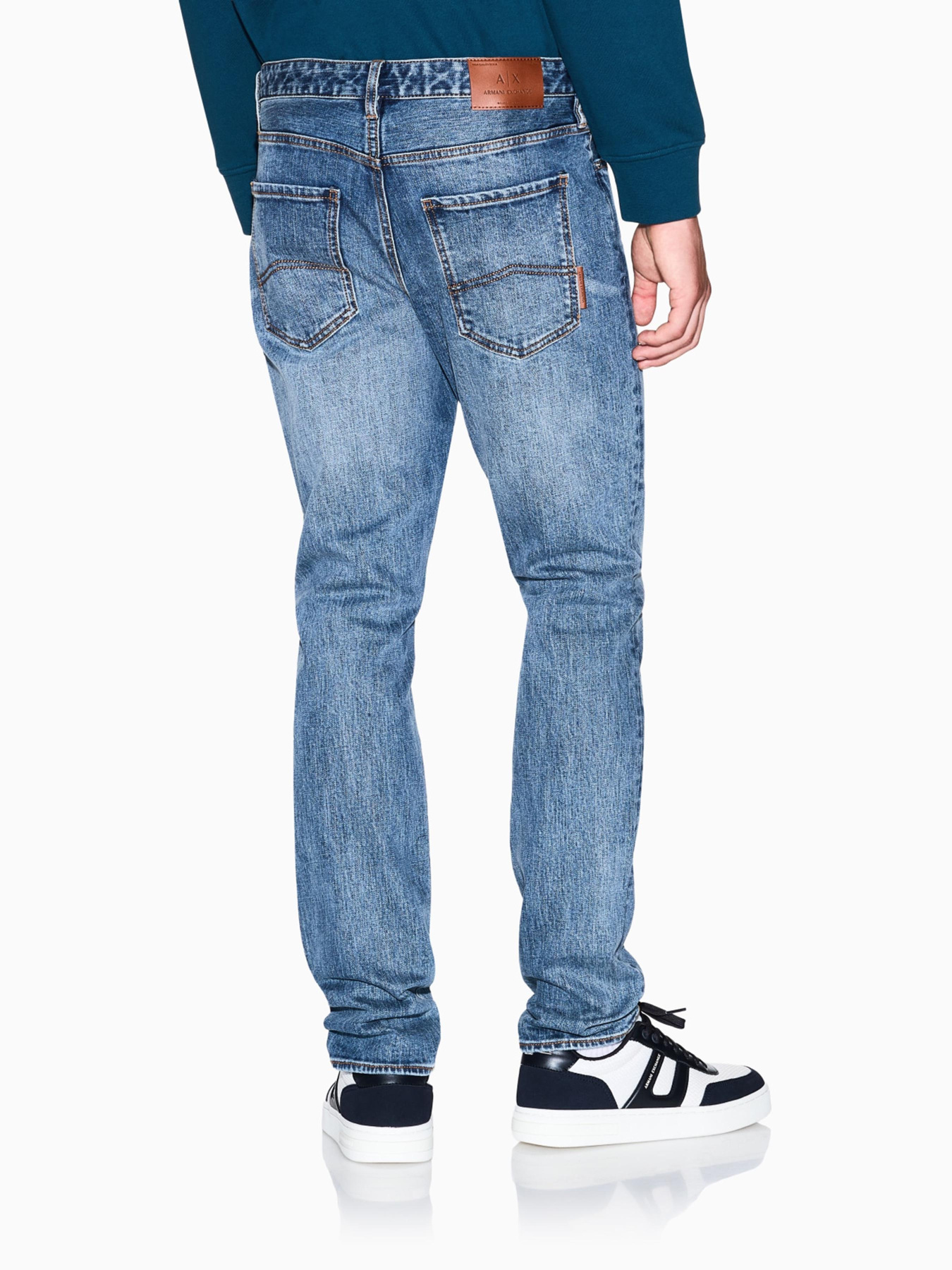 Прямі джинси Armani Exchange модель XM000070-AF17047-MB001 Фото