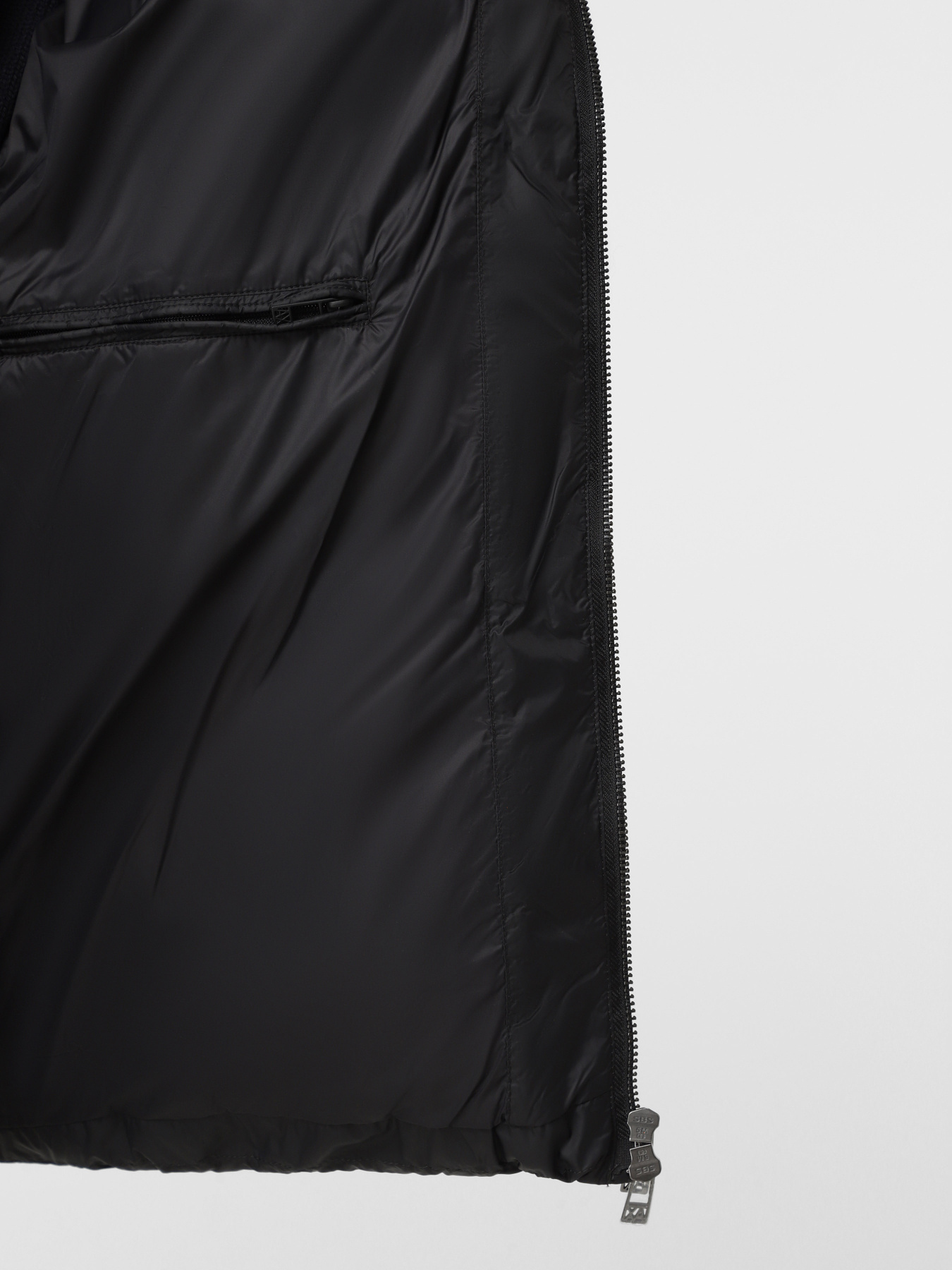 Зимняя куртка Armani Exchange модель XM001115-AF16589-UC001 Фото