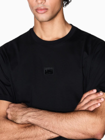 Футболка Armani Exchange модель XM001479-AF10364-UC001 Футболка Armani Exchange модель XM001479-AF10364-UC001 Фото