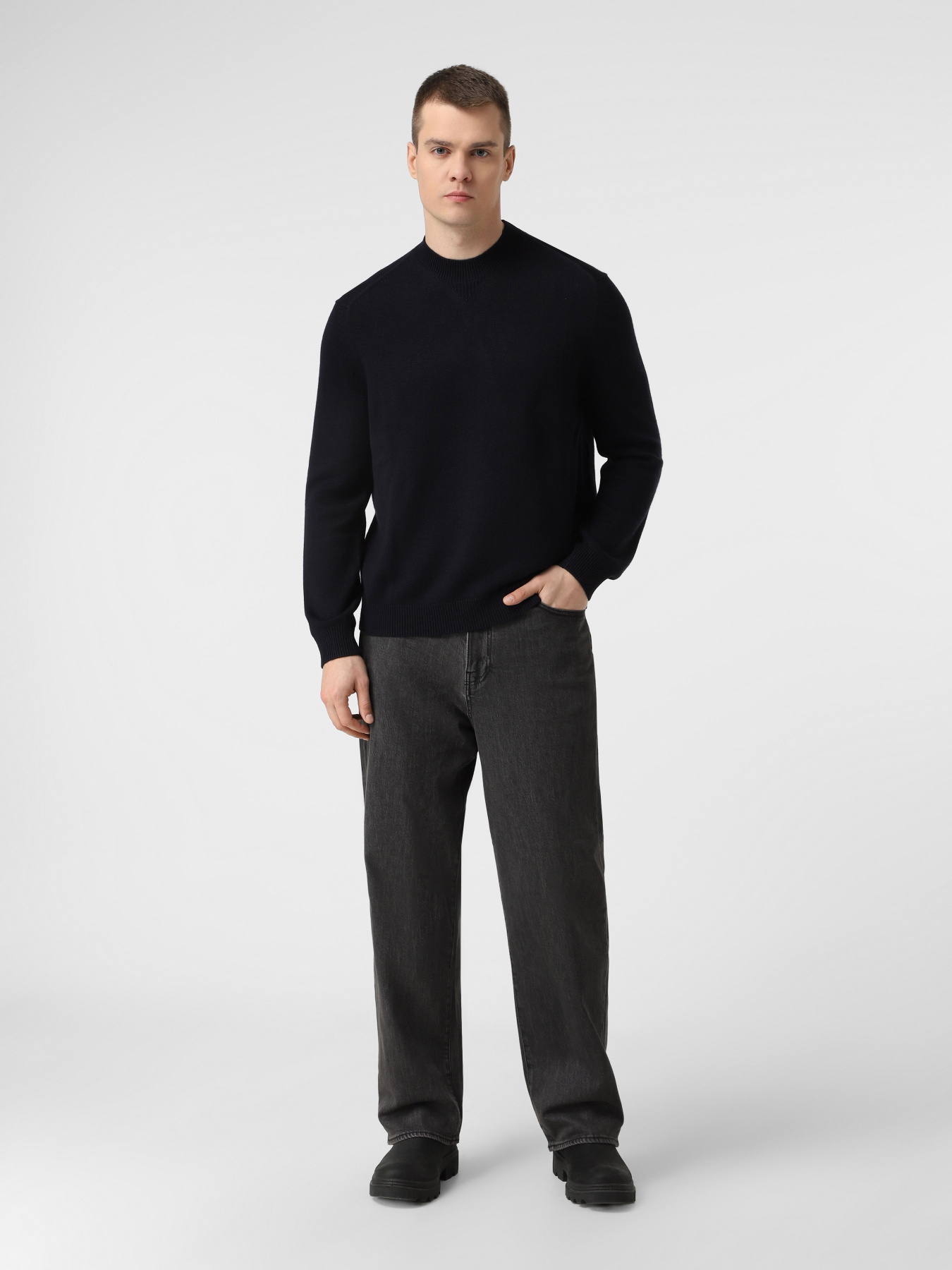 Джемпер Armani Exchange модель XM001916-AF14008-UB101 Фото