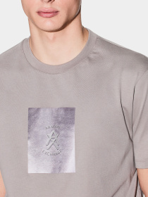 Футболка Armani Exchange модель XM002213-AF10356-U6107 Футболка Armani Exchange модель XM002213-AF10356-U6107 Фото